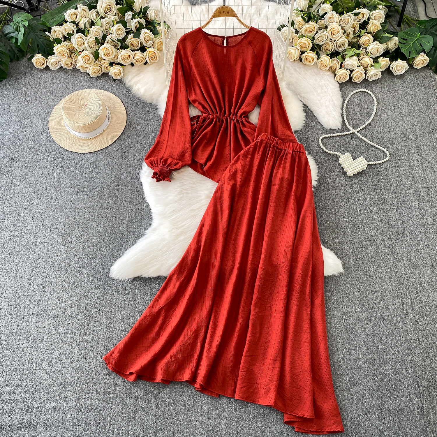 Vintage Fashion Club - Elegant Vintage long sleeve asymmetrical solid