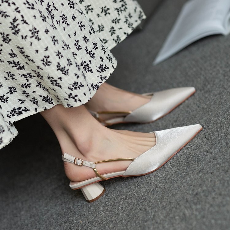 French Vintage Fashion - French Vintage Pointed-Toe Sandals 2026 New