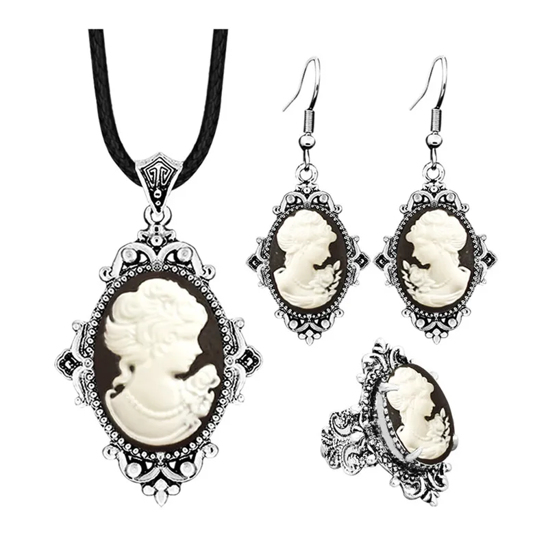 Vintage Fashion Look - Vintage Look Lady Queen Cameo Jewelry