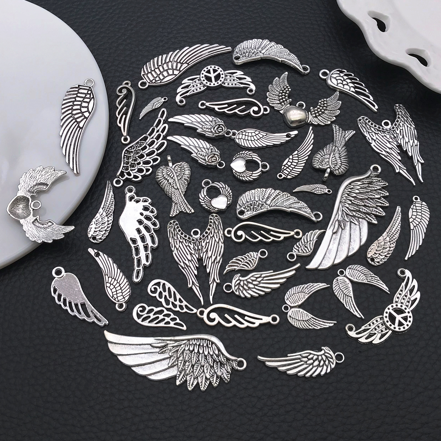Angel Wing Charms, New 22/42 P - Vintage Fashion Tumblr avaliação e preço